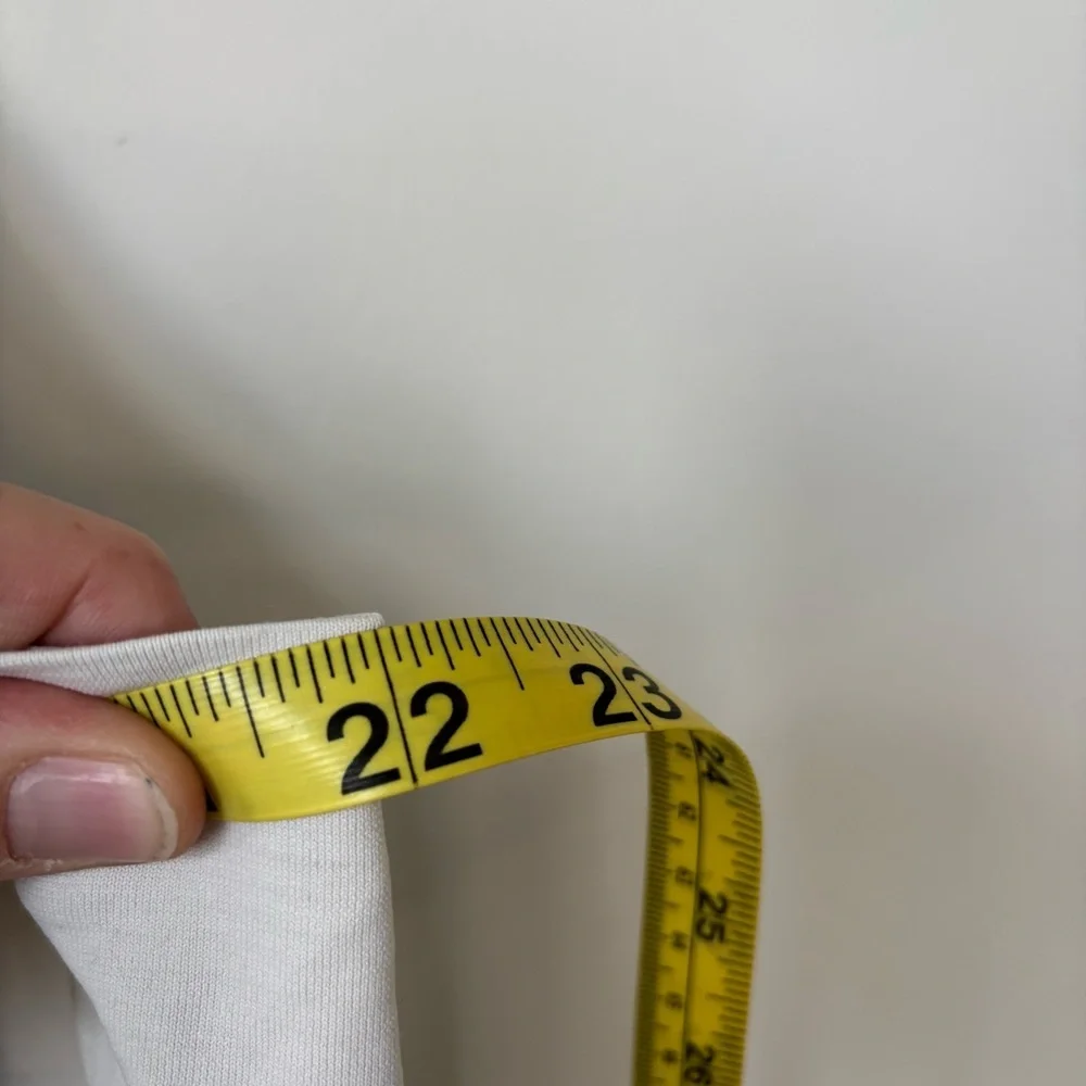 Avocado Cropped Cream Tank Top‎ Size L/XL - Picture 4 of 7